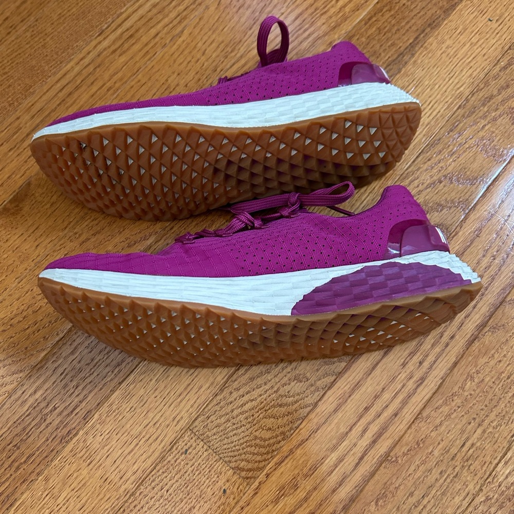 NOBULL  RUNNING SHOES RIPSTOP RUNNER Womens 8.5 RASPBERRY - Picture 5 of 5